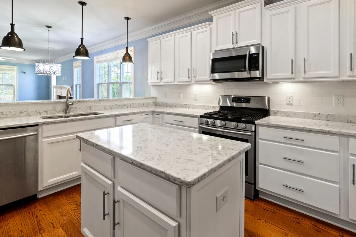 Filth & Squalor Cleanup in Warwick, RI